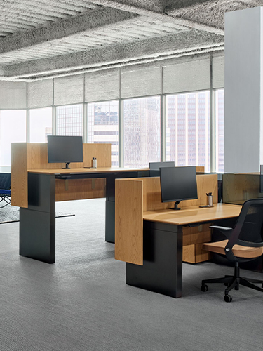 Dividends Skyline Height-Adjustable Table