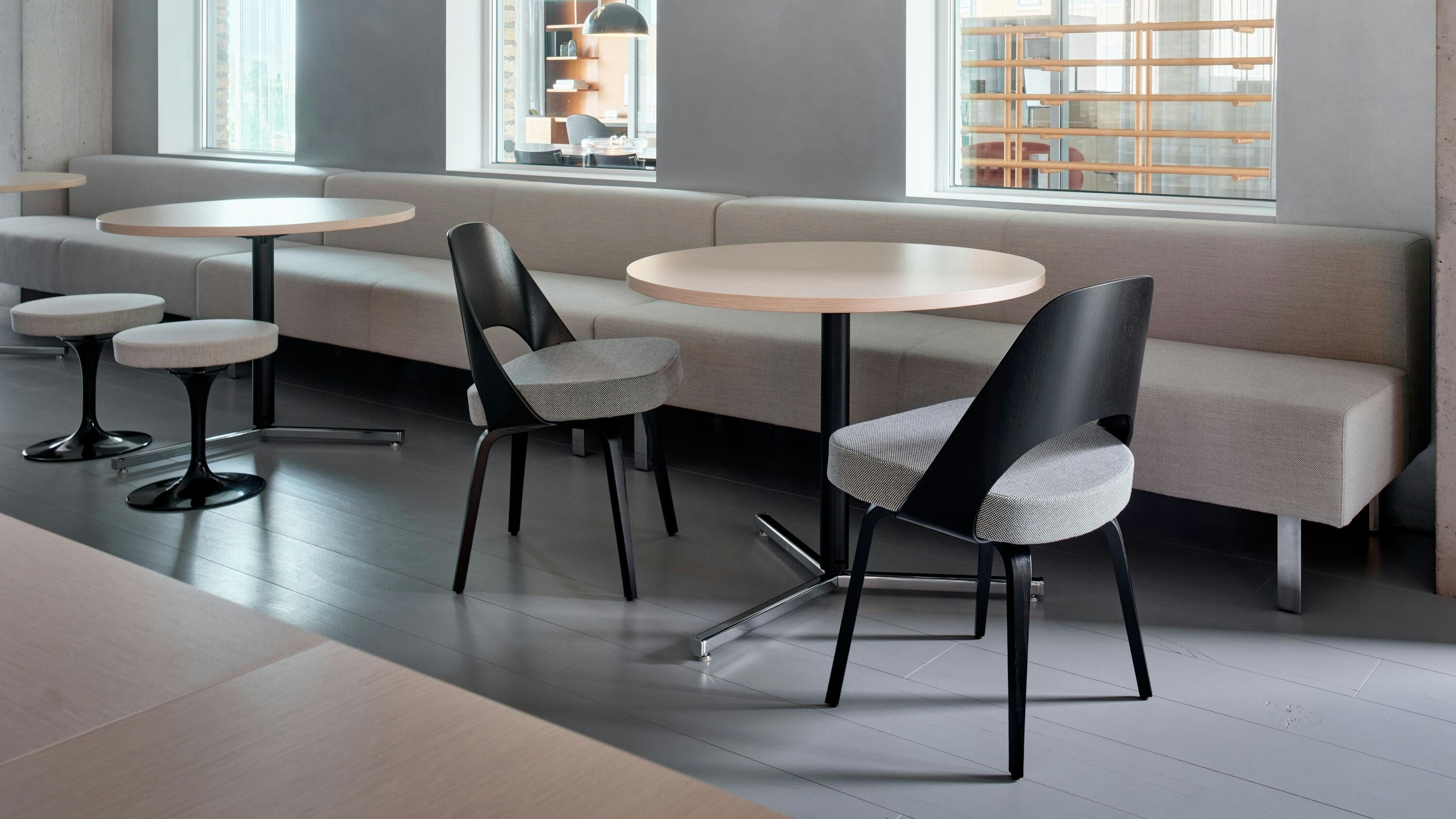 Skyline Lounge with Antenna Y-Base Table and Saarinen Executive Chair with Veneer Back